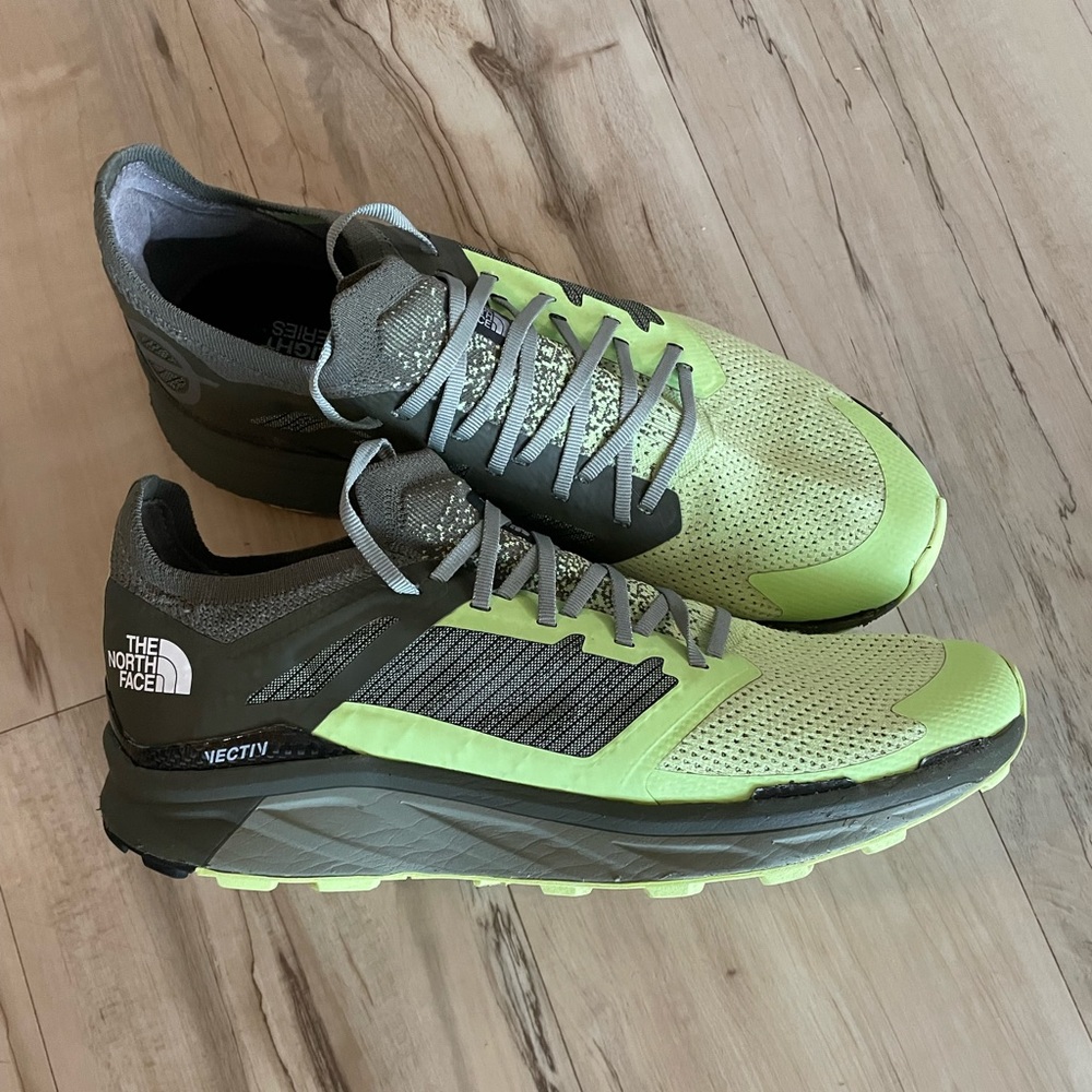 Men’s The North Face Vectiv Flight Series Trail Shoe. Size 10